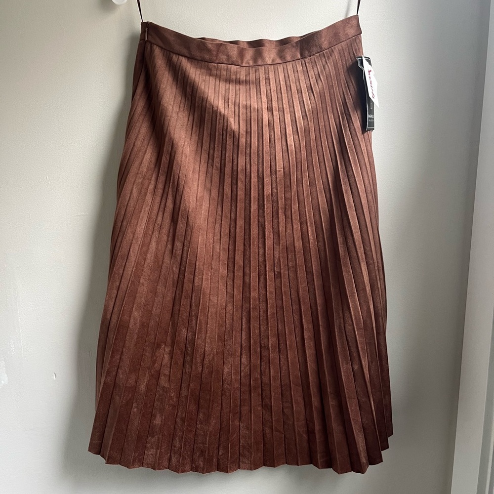 Brown suede like skirt